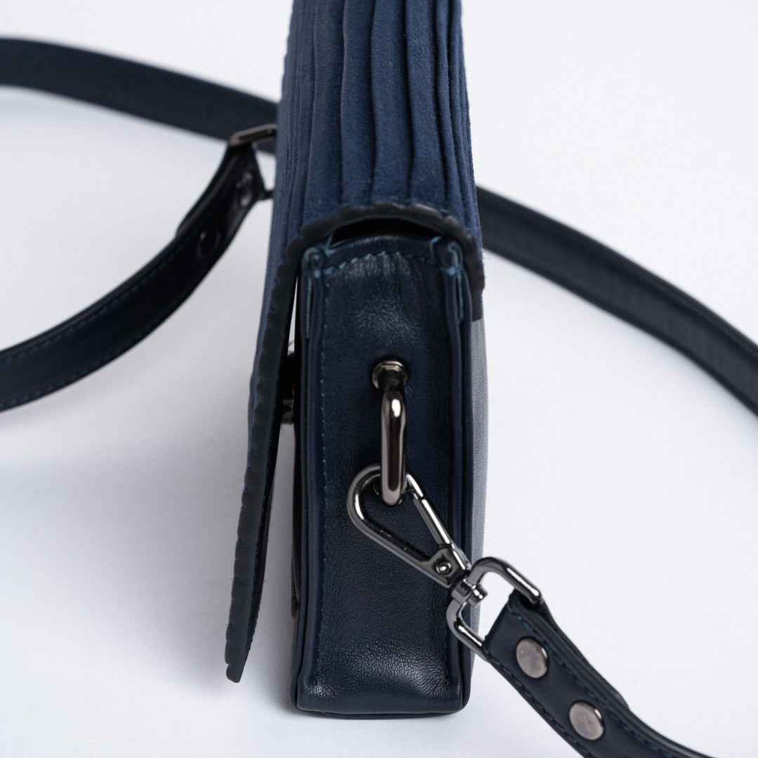 Shoulder Bag "Dune" in Blue Hand-pleated Suede