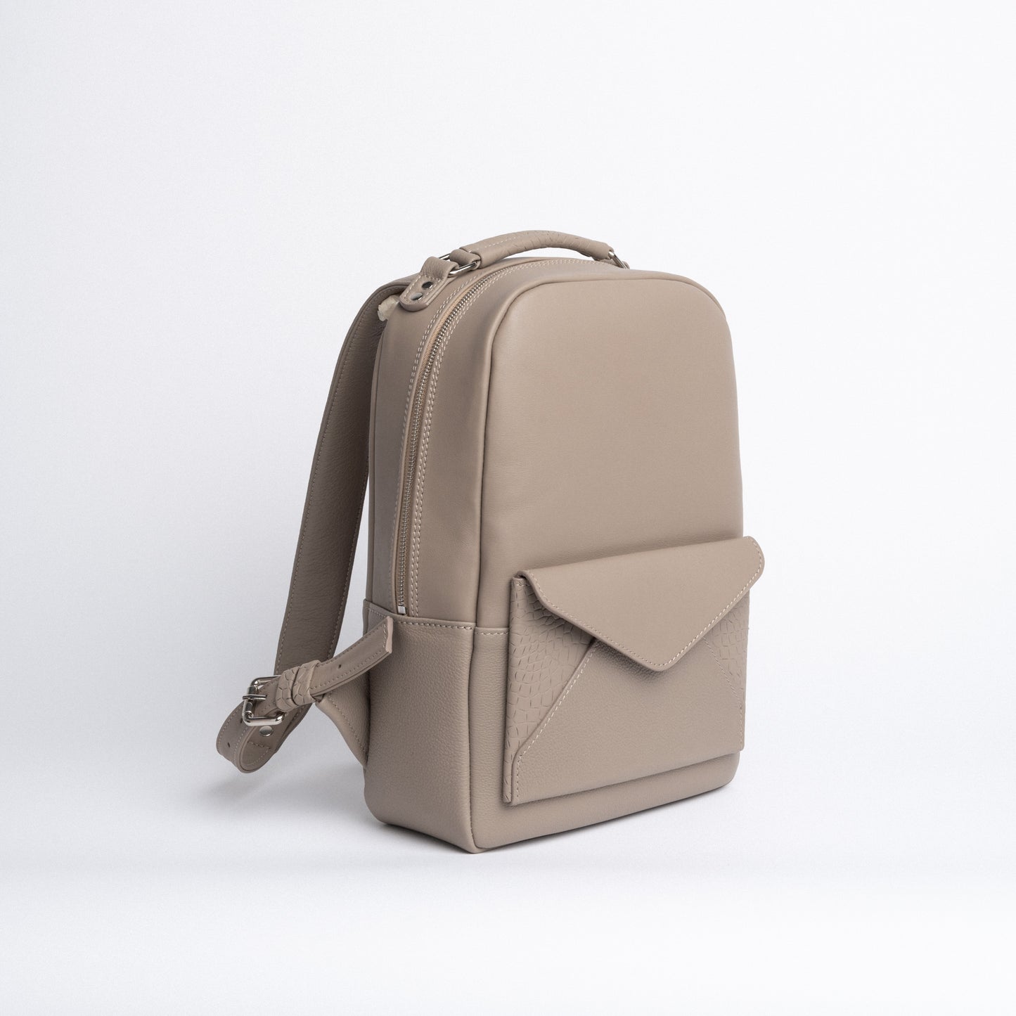 Envelope Backpack in Beige
