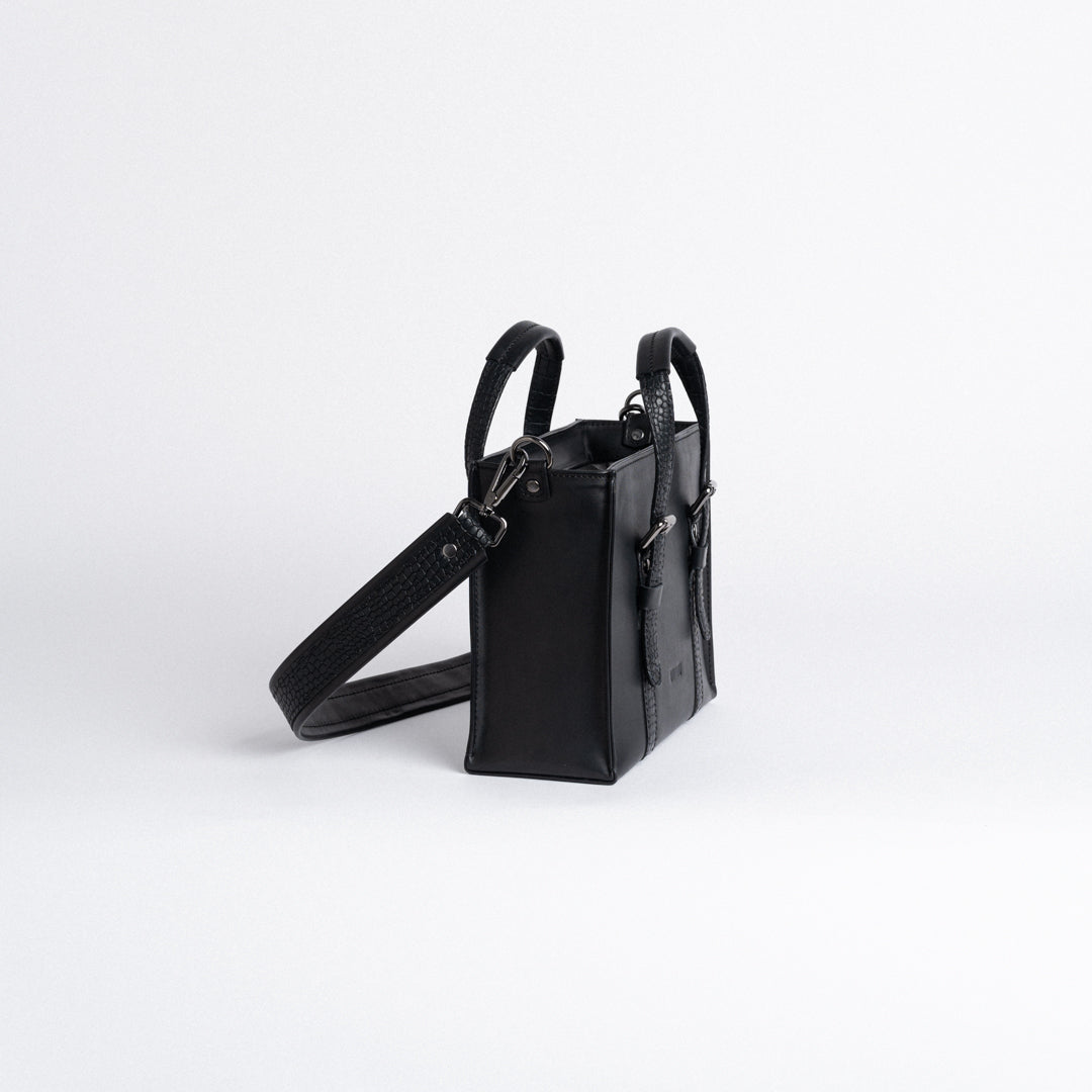 Fair & Square Bag in Black