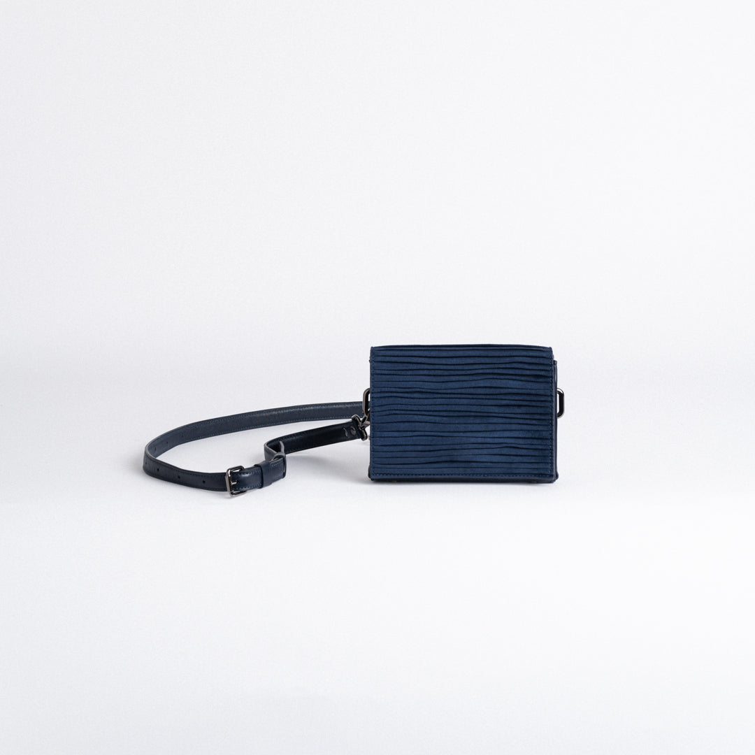 Shoulder Bag "Dune" in Blue Hand-pleated Suede