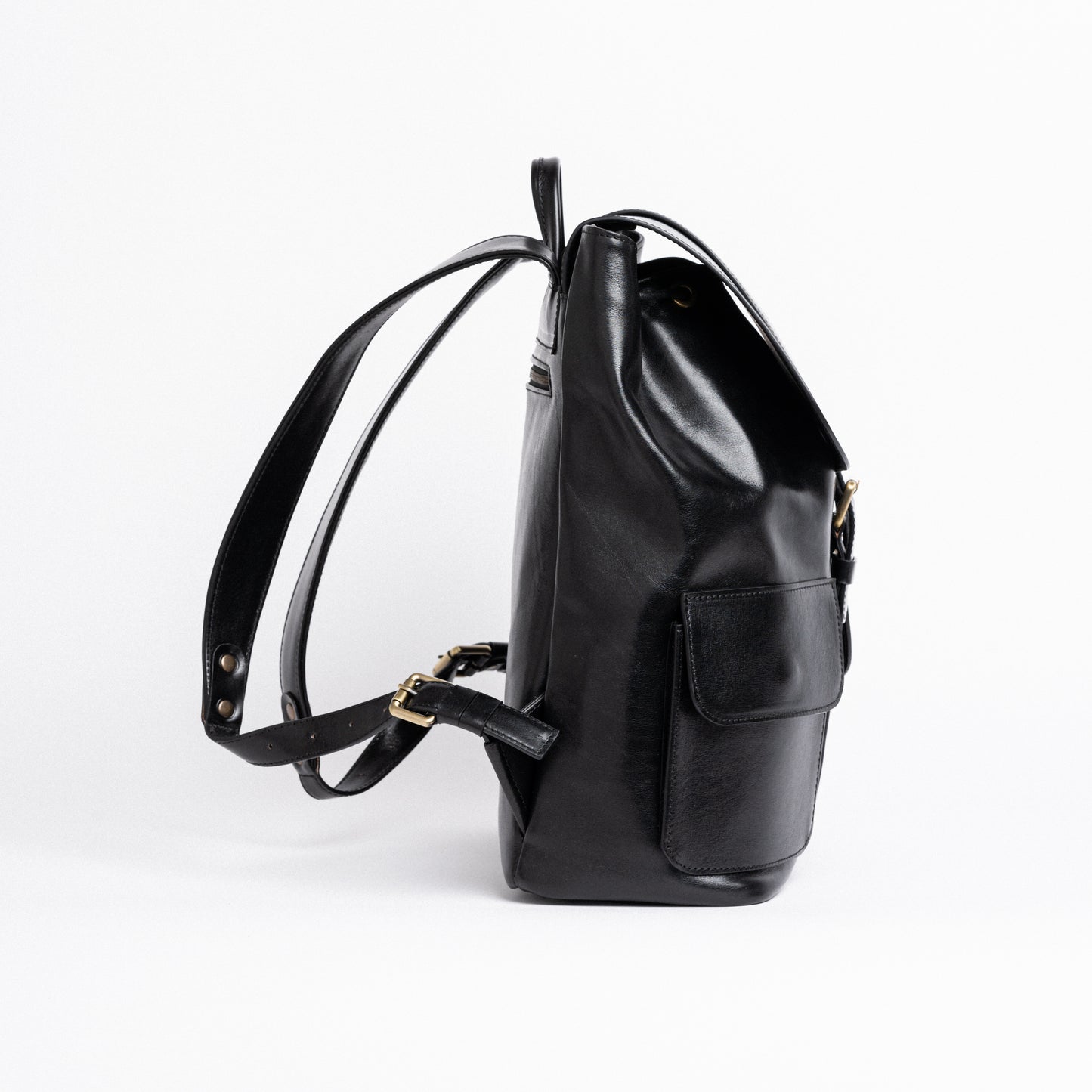 Traveller's Backpack in Vegetable Tanned Black Leather