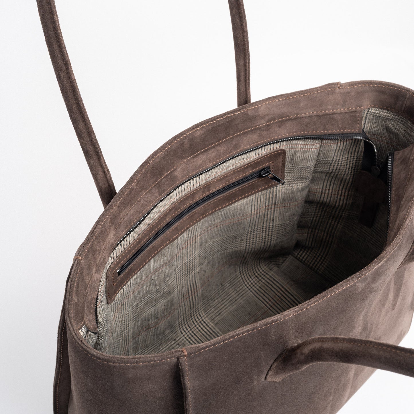 TERRA Tote Bag in Cocoa Suede